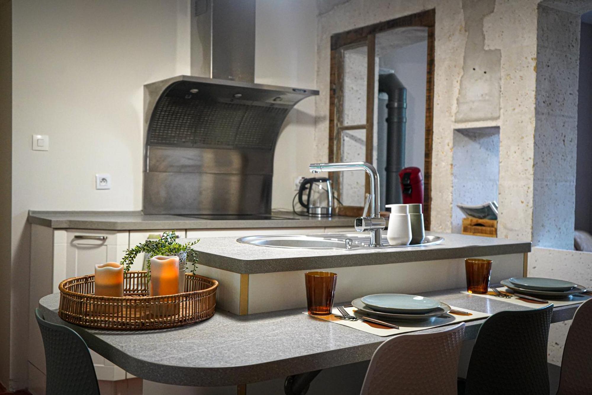 Havre De Paix Avec Balneo Spa - Maison Ideal Pour Couple - Famille & Pro - Parking Prive Et Gratuit - Wifi Et Bureau Pour Travailler - Jusqu'A 6 Personnes 앙굴렘 외부 사진