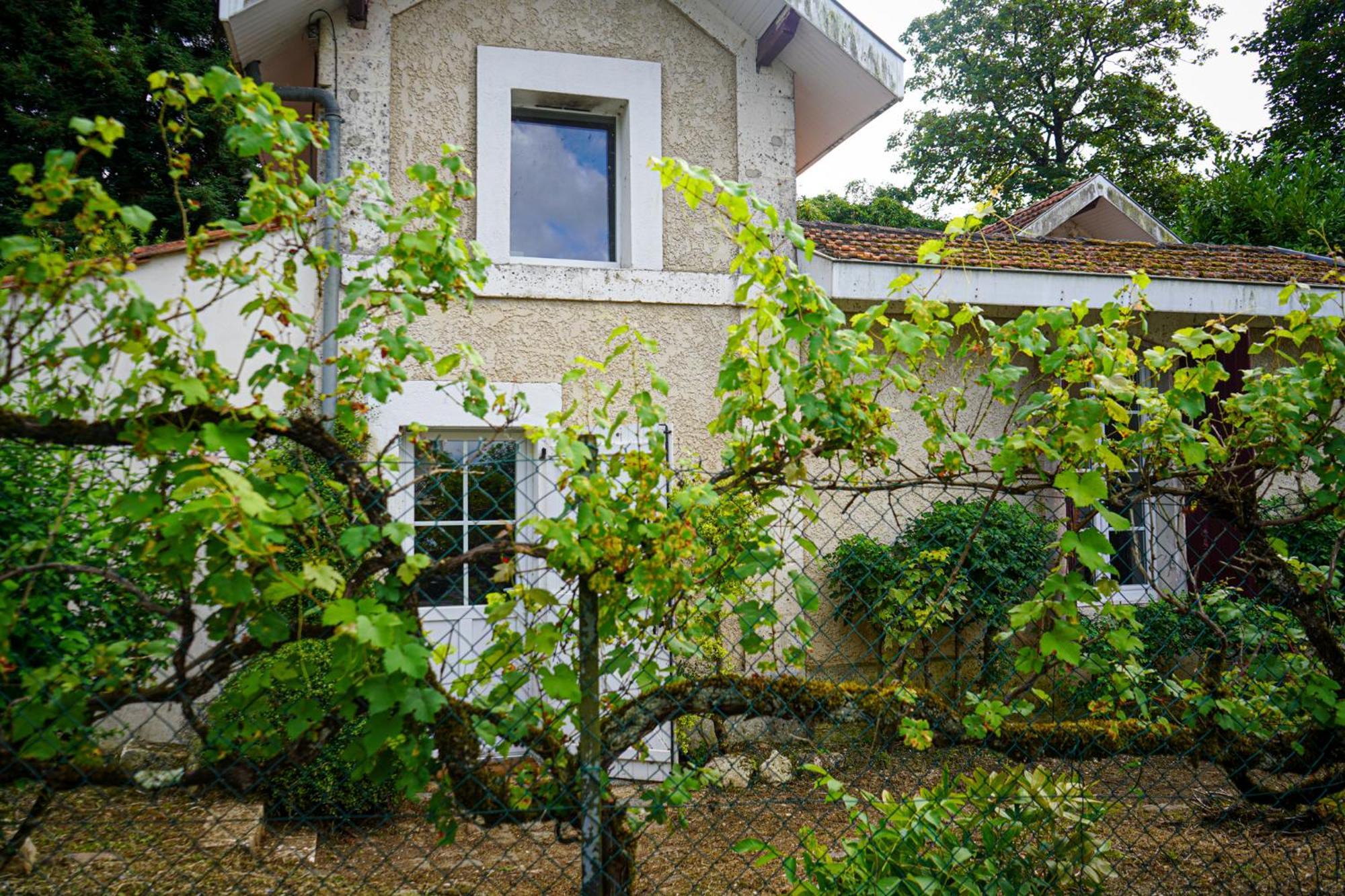 Havre De Paix Avec Balneo Spa - Maison Ideal Pour Couple - Famille & Pro - Parking Prive Et Gratuit - Wifi Et Bureau Pour Travailler - Jusqu'A 6 Personnes 앙굴렘 외부 사진